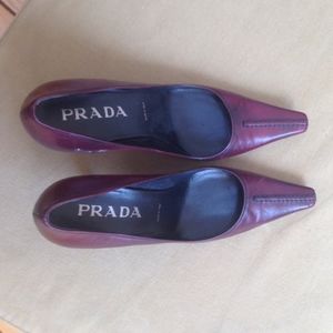 Prada Pumps